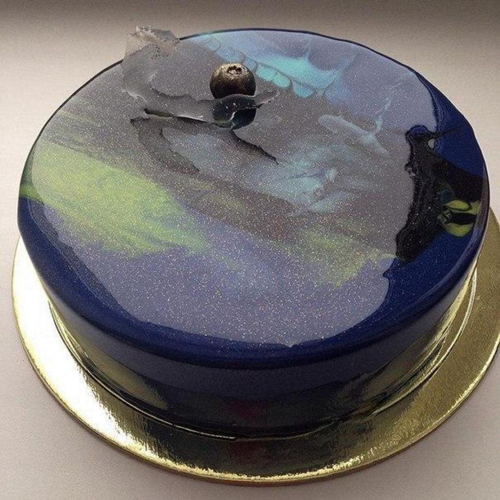 Зеркальная глазурь для торта